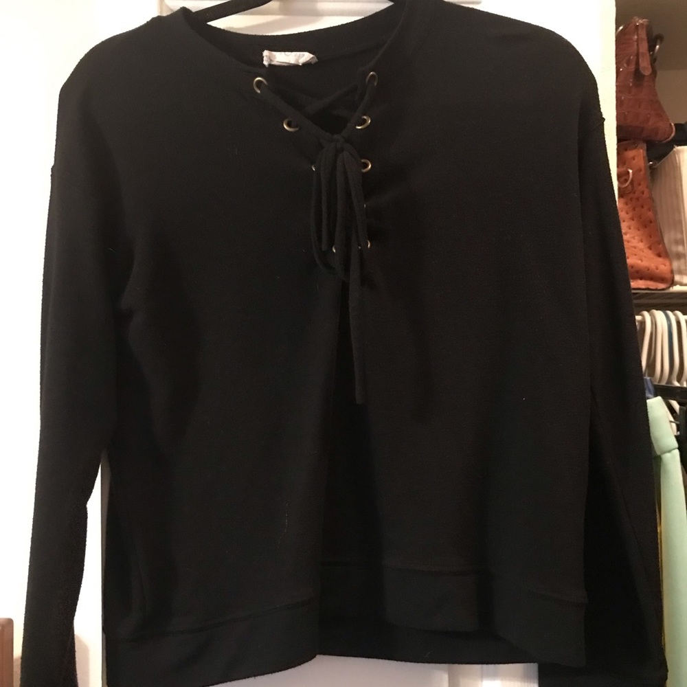 Trendy Black long sleeve shirt